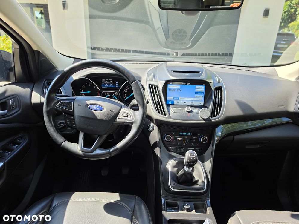 Ford Kuga 2.0 TDCi 4x4 Titanium - 17