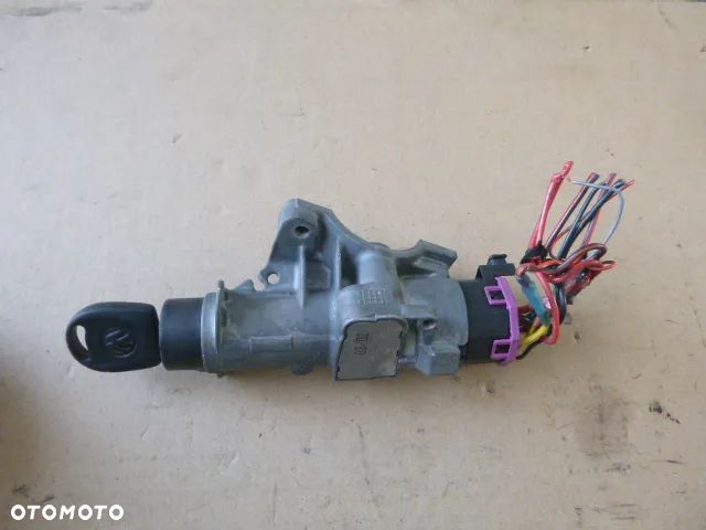 ZESTAW STARTOWY STACYJKA KOMPUTER IMMOBILIZER LICZNIK VOLKSWAGEN POLO 9N 1.4 TDI - 6