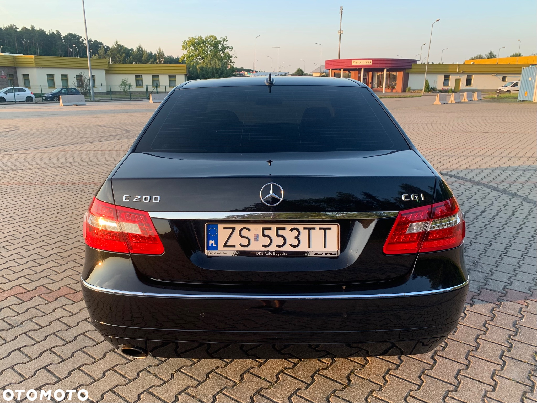 Mercedes-Benz Klasa E - 4