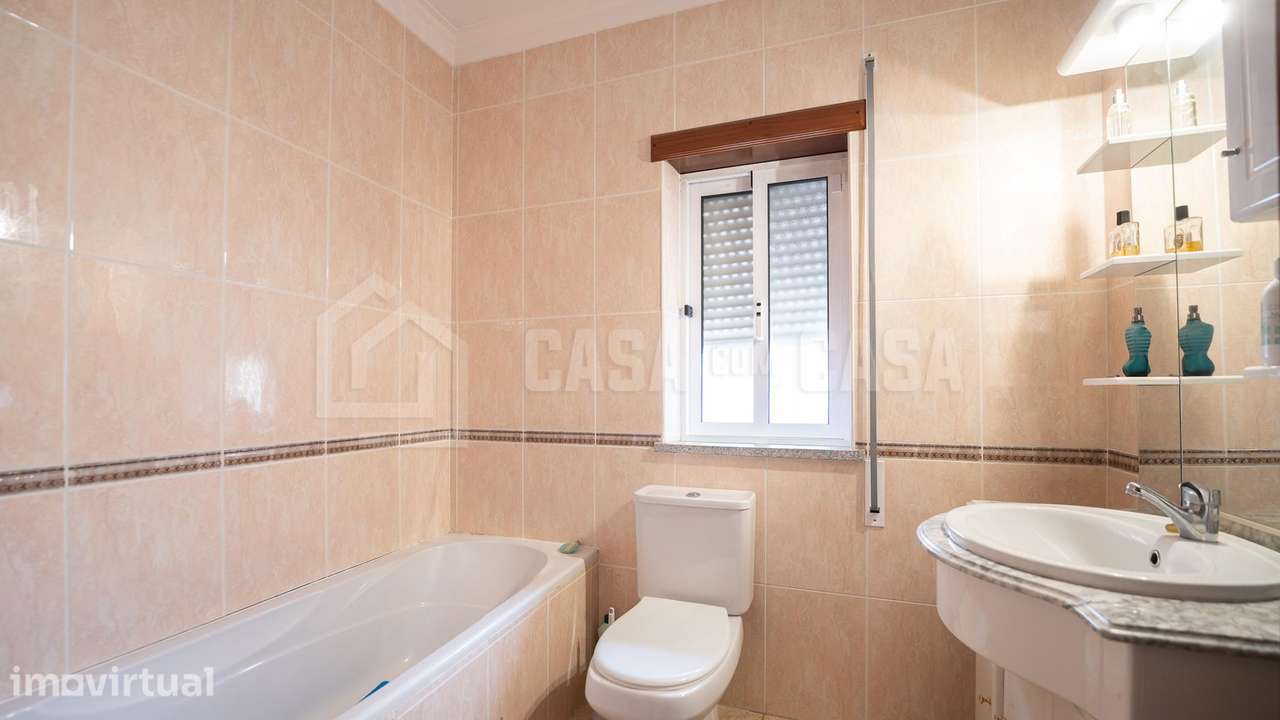Apartamento T1 junto ao Hospital - Grande imagem: 2/7