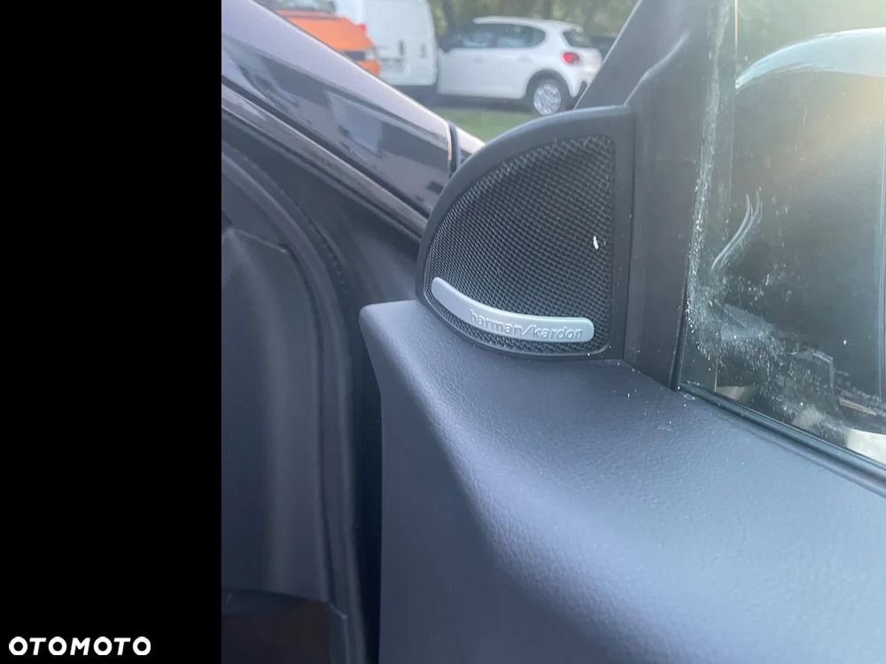 Mercedes-Benz CLA 250 4-Matic AMG Line - 16