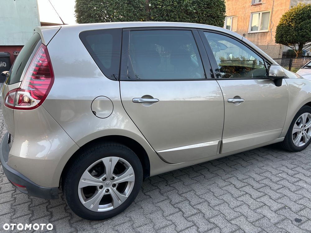 Renault Scenic - 4
