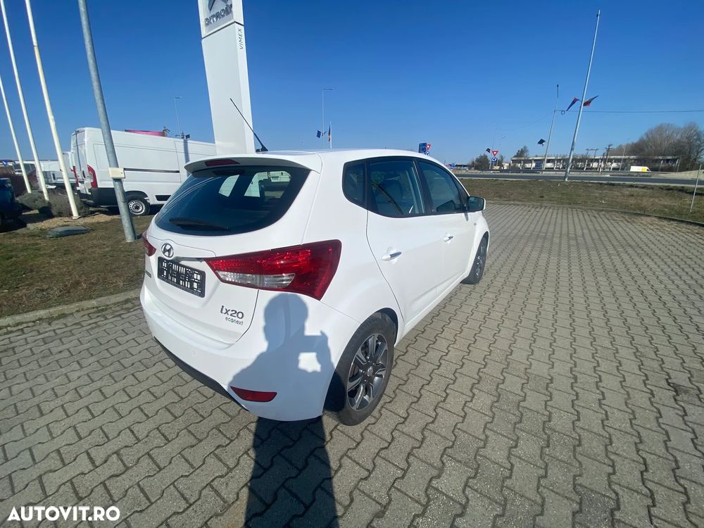 Hyundai ix20 - 5