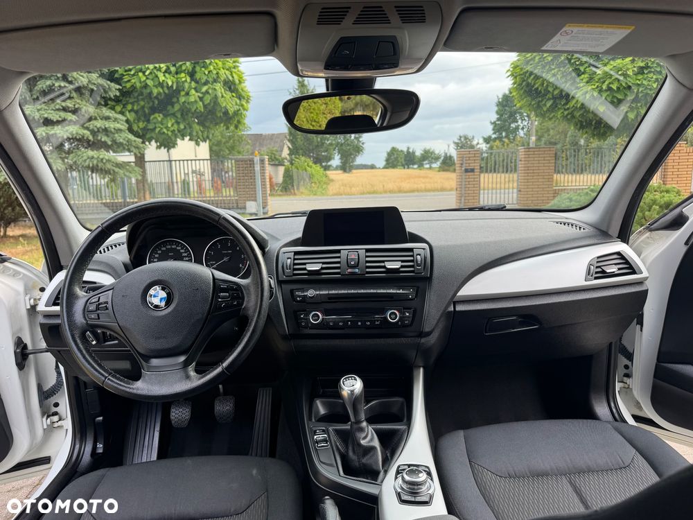 BMW Seria 1 116d - 23