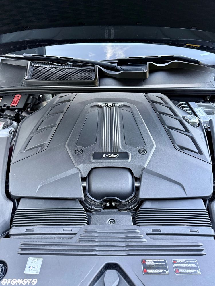 Bentley Bentayga - 24