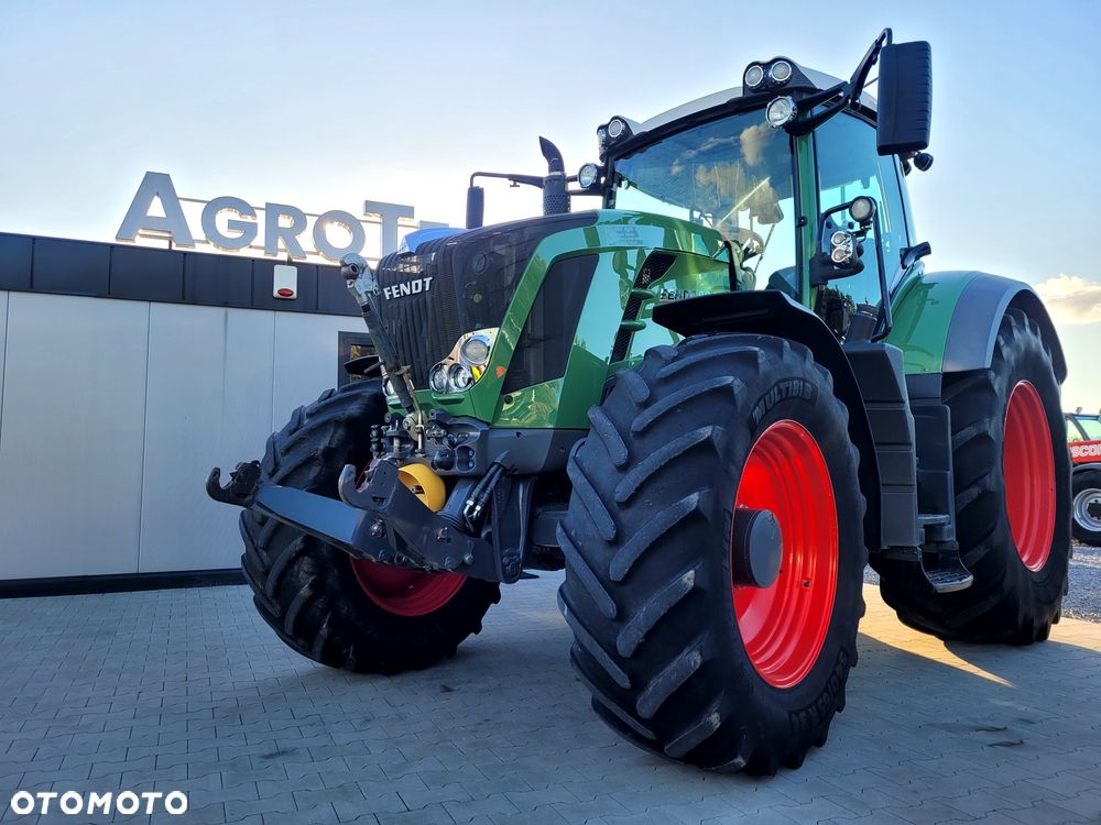 Fendt 824 VARIO Profi Plus SCR - 18