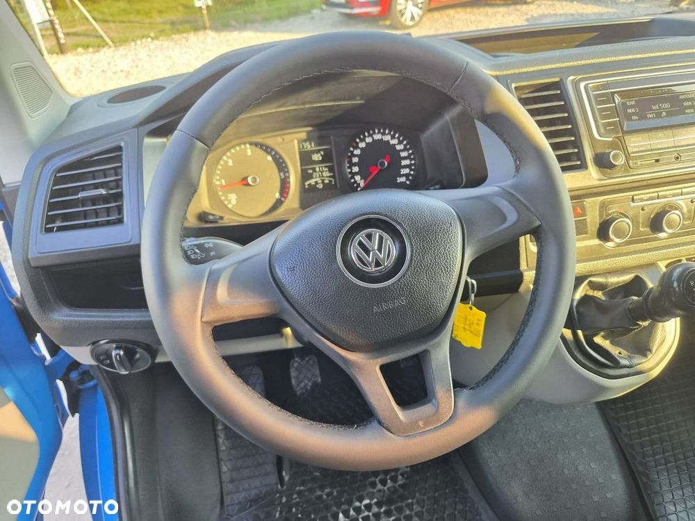 Volkswagen Transporter - 16
