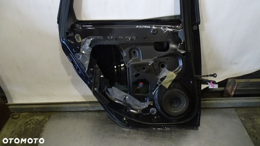 DRZWI LEWY TYŁ OPEL ASTRA J Z20R HB - 9