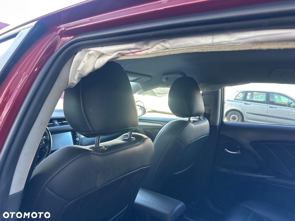 Toyota Avensis 1.8 Prestige - 17