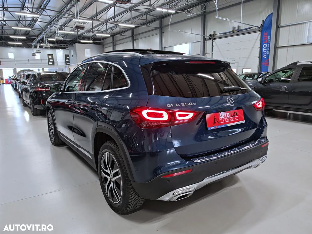 Mercedes-Benz GLA 250 e 8G-DCT - 6