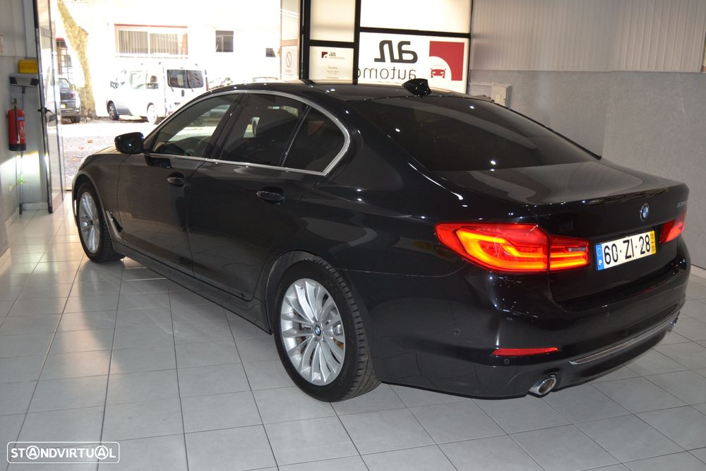 BMW 520 d xDrive Line Luxury Auto - 2