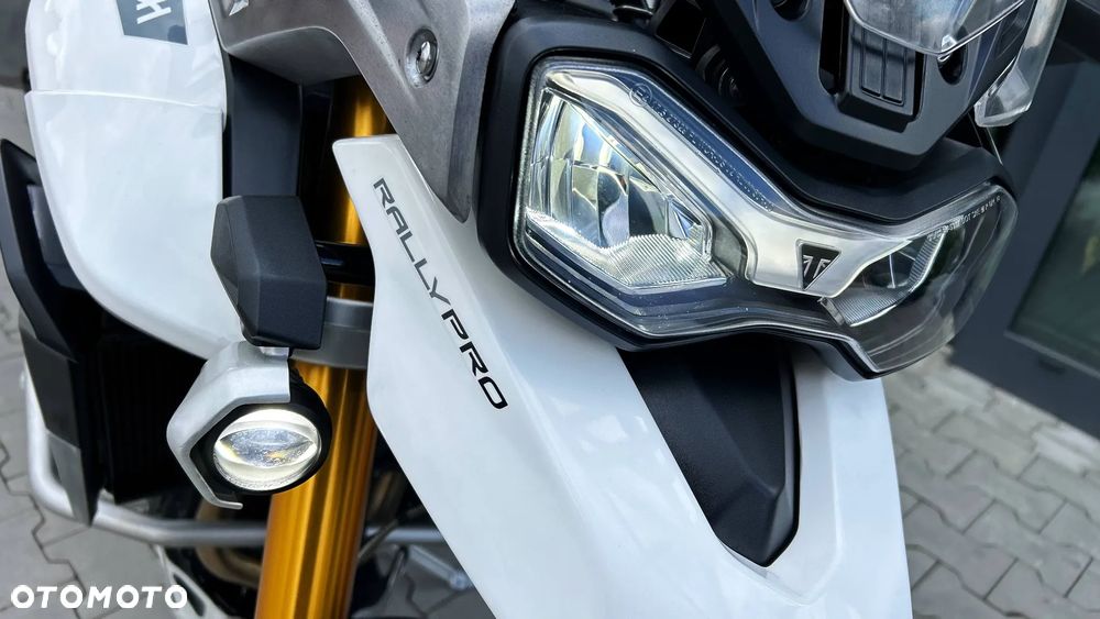 Triumph Tiger - 12