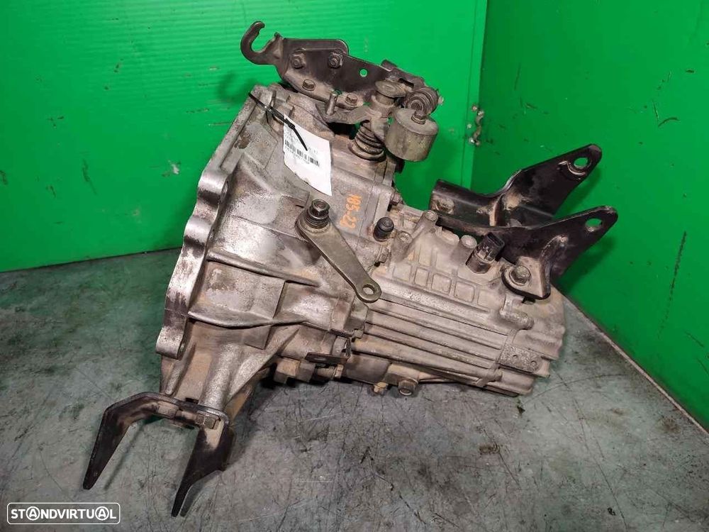 CAIXA VELOCIDADES HYUNDAI MATRIX 3850 - 2