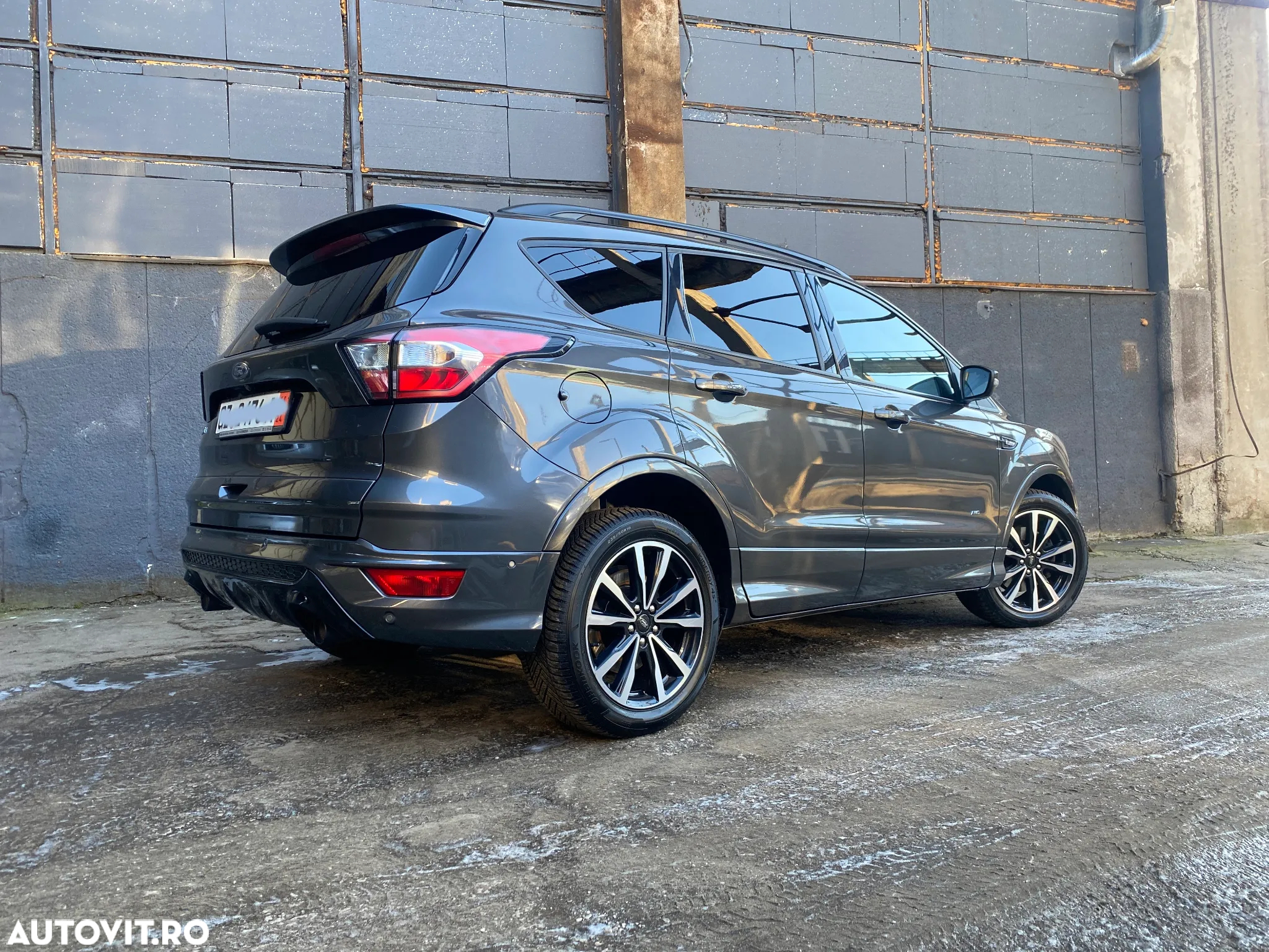 Ford Kuga 2.0 TDCi 4WD Powershift ST-Line - 13