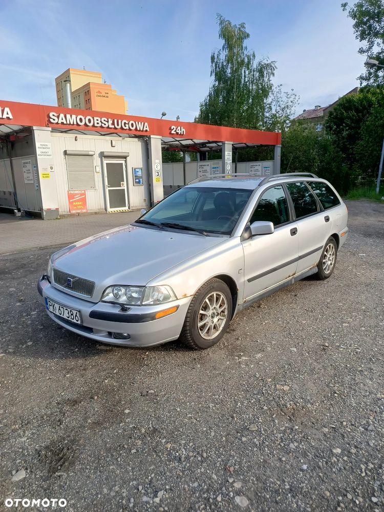 Volvo V40 1.9D - 2