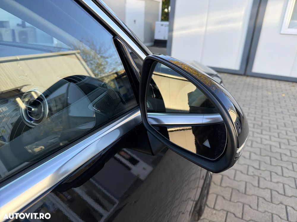 Mercedes-Benz GLC Coupe 300 e 4Matic 9G-TRONIC Edition AMG Line - 23