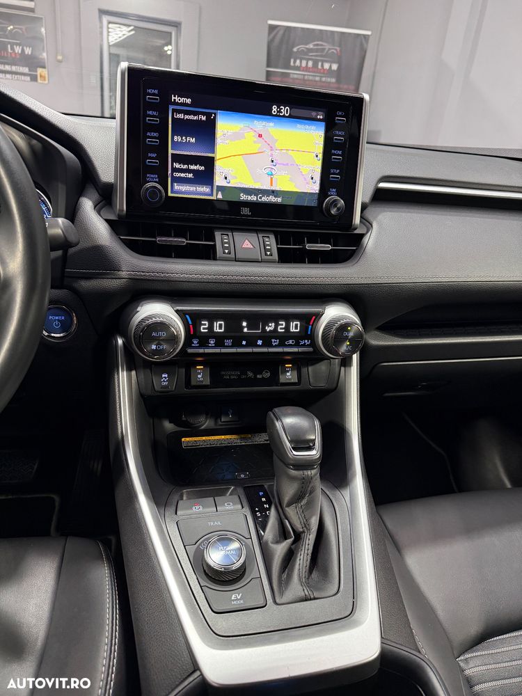 Toyota RAV4 2.5 4x4 Black Edition - 18