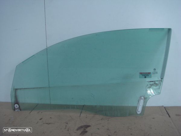 Vidro Porta Fr Esq Alfa Romeo Gt (937_) - 1