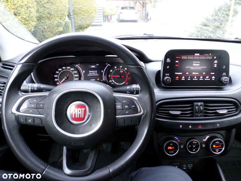 Fiat Tipo 1.4 T-Jet 16v Lounge - 14