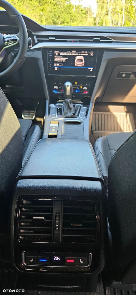 Volkswagen Arteon 2.0 TDI SCR 4Motion DSG R-Line - 10