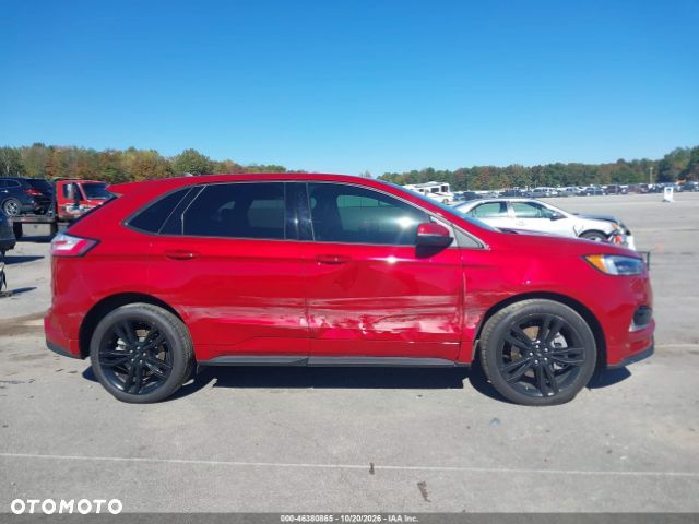 Ford Edge - 11