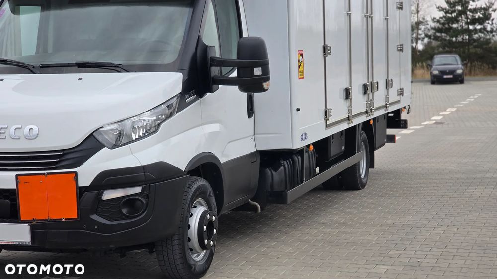Iveco IVECO DAILY 72C18 3.0 180KM DMC 7200 ❗❗ KONTENER 15 PALET / OTWIERANY BOK / ZABUDOWA SAXAS / WINDA DHOLLANDIA 1000KG / NOWY TACHOGRAF / HI-MATIC / ZAWIESZENIE PNEUMATYCZNE AIR-PRO / RADAR  / ADR / SERWIS ASO / KABINA SYPIALNIA / ROZSTAW OSI 5.10 / ŁADOWNOŚĆ 3200KG / LAWETA / CHŁODNIA / RAMA❗❗ JAK NOWY❗❗ - 13