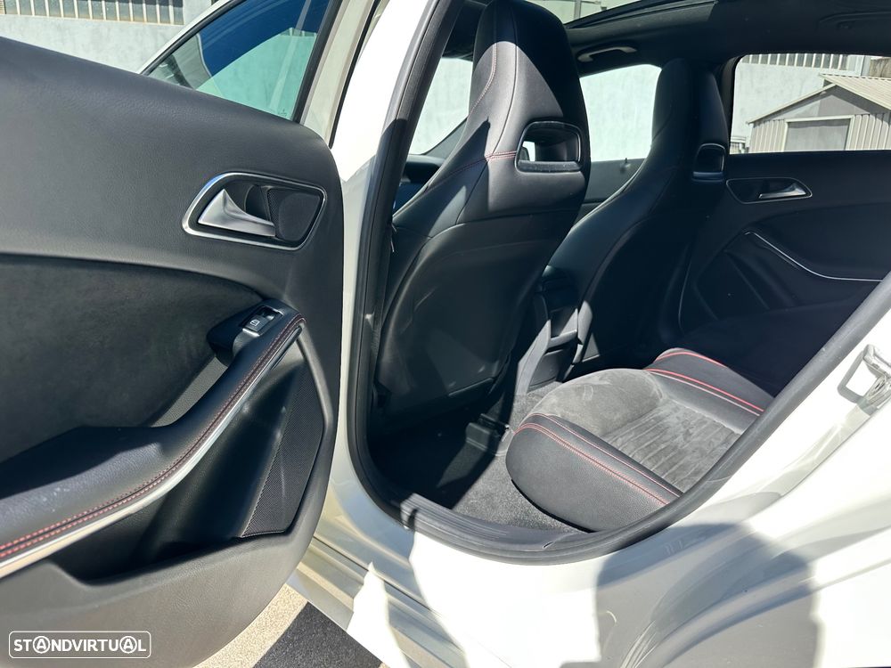 Mercedes-Benz A 180 CDI AMG Line - 26