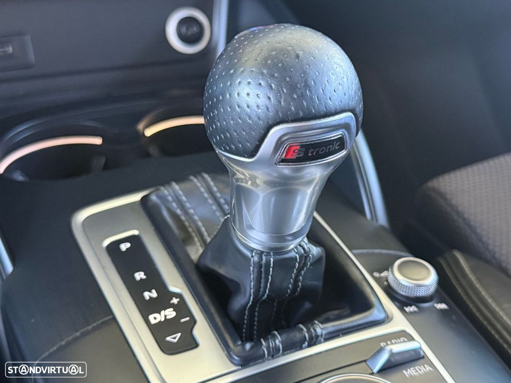 Audi A3 2.0 TDI S-line S tronic - 34