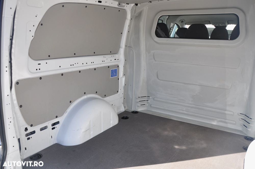 Mercedes-Benz Vito 114 Doka Extra-Lung 6 Locuri - 9