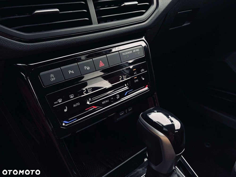 Volkswagen T-Cross - 20