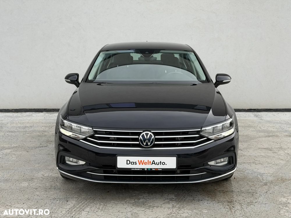 Volkswagen Passat 2.0 TDI DSG Highline - 9