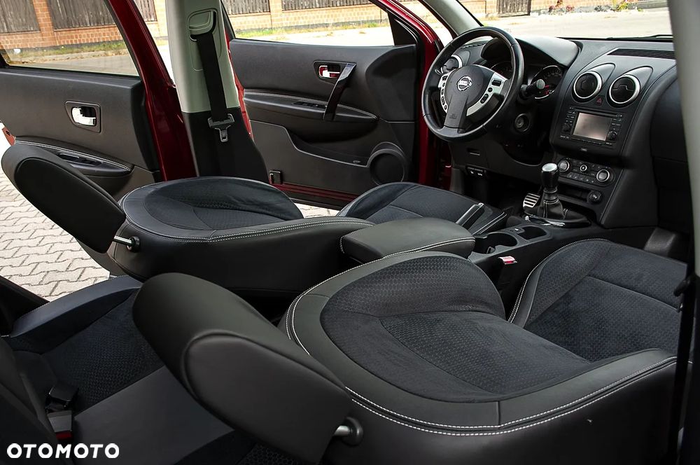 Nissan Qashqai 2.0 Tekna - 26