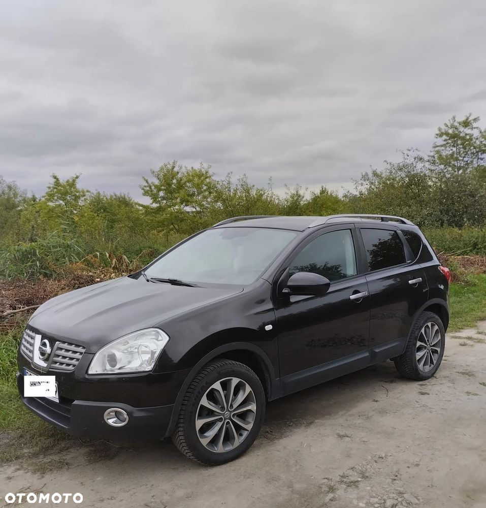 Nissan Qashqai - 1