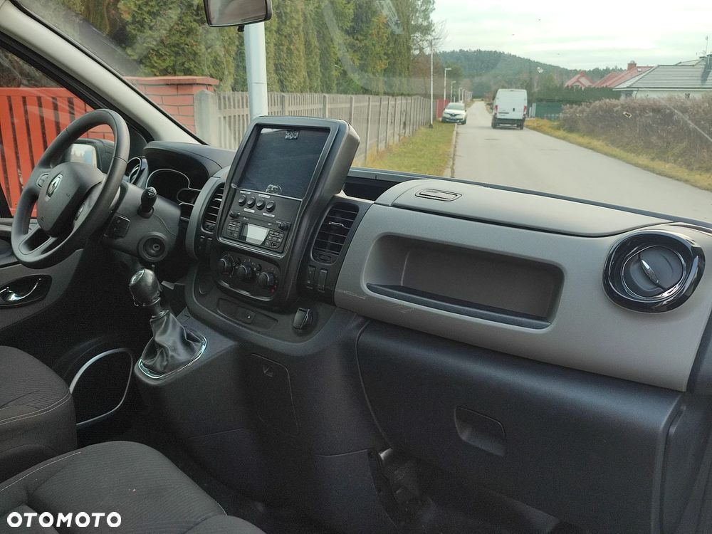 Renault Trafic - 9