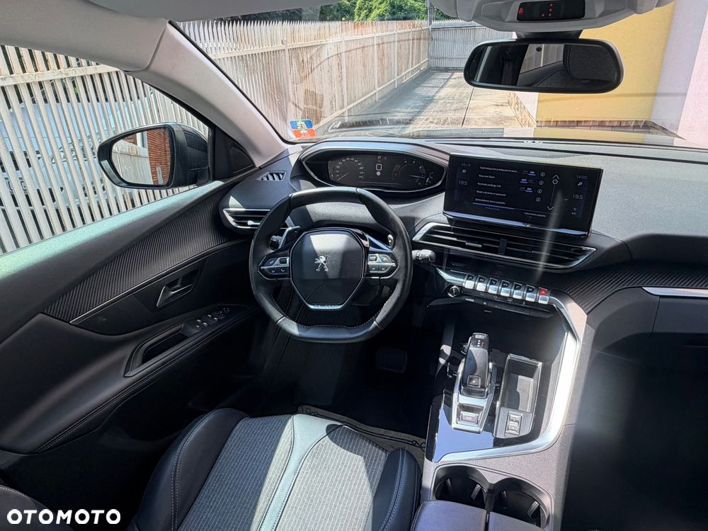 Peugeot 3008 1.5 BlueHDi Allure Pack S&S EAT8 - 9