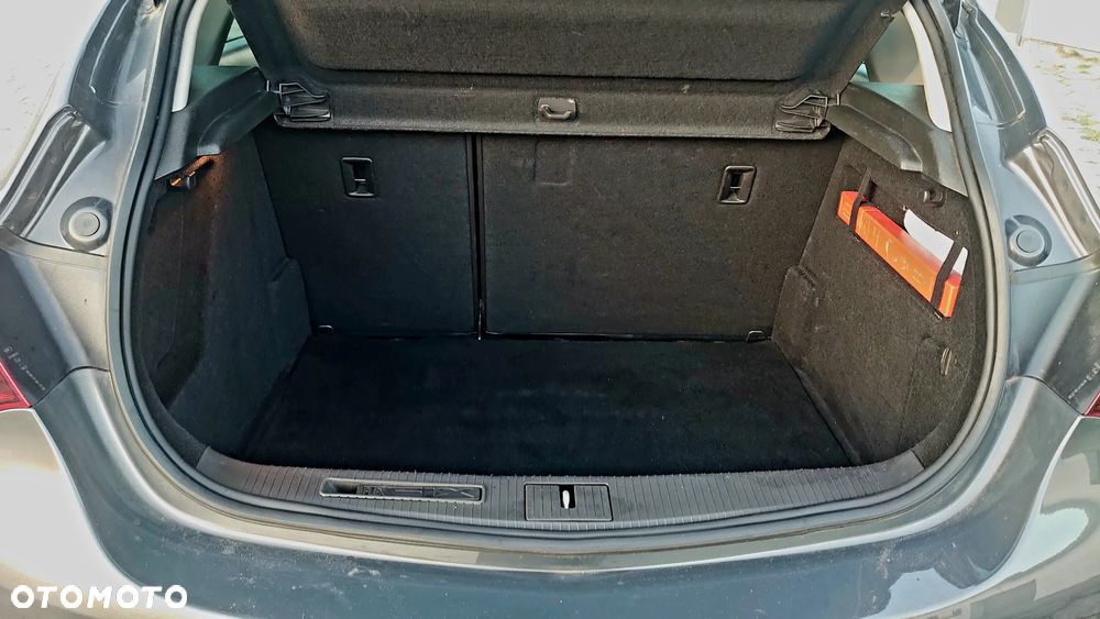 Opel Astra 1.4 Turbo Exklusiv - 25