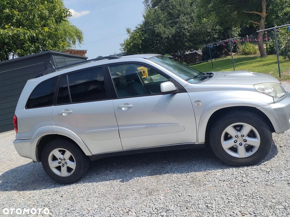 Toyota RAV4 2.0 D-4D 4x4 - 1