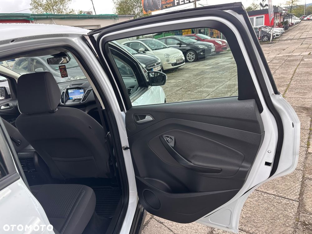 Ford C-MAX 1.5 TDCi Start-Stop-System Trend - 16