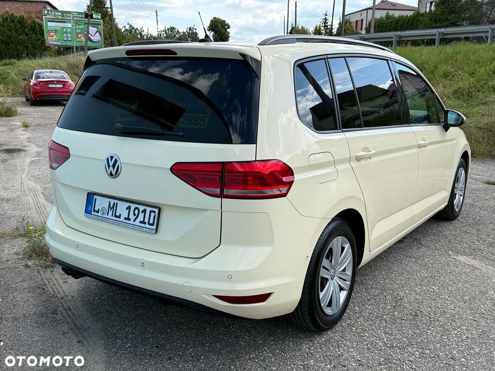 Volkswagen Touran 2.0 TDI BMT Comfortline Plus DSG - 2