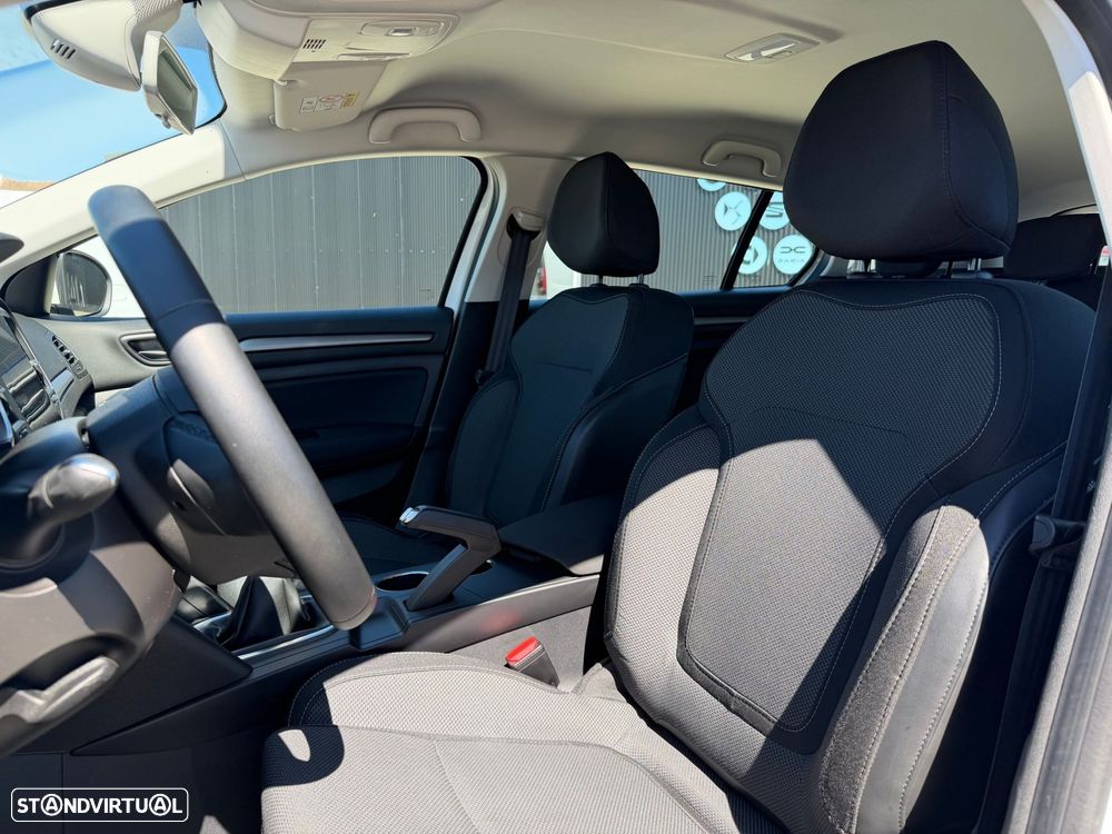 Renault Mégane Sport Tourer 1.5 Blue dCi Equilibre - 10