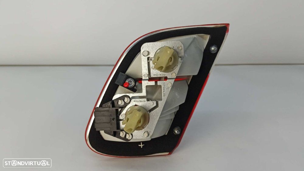 FAROLIM TRASEIRO ESQUERDO MERCEDES CLASE CLK (W208) COUPE 230 COMPRESSOR (208.34... - 2