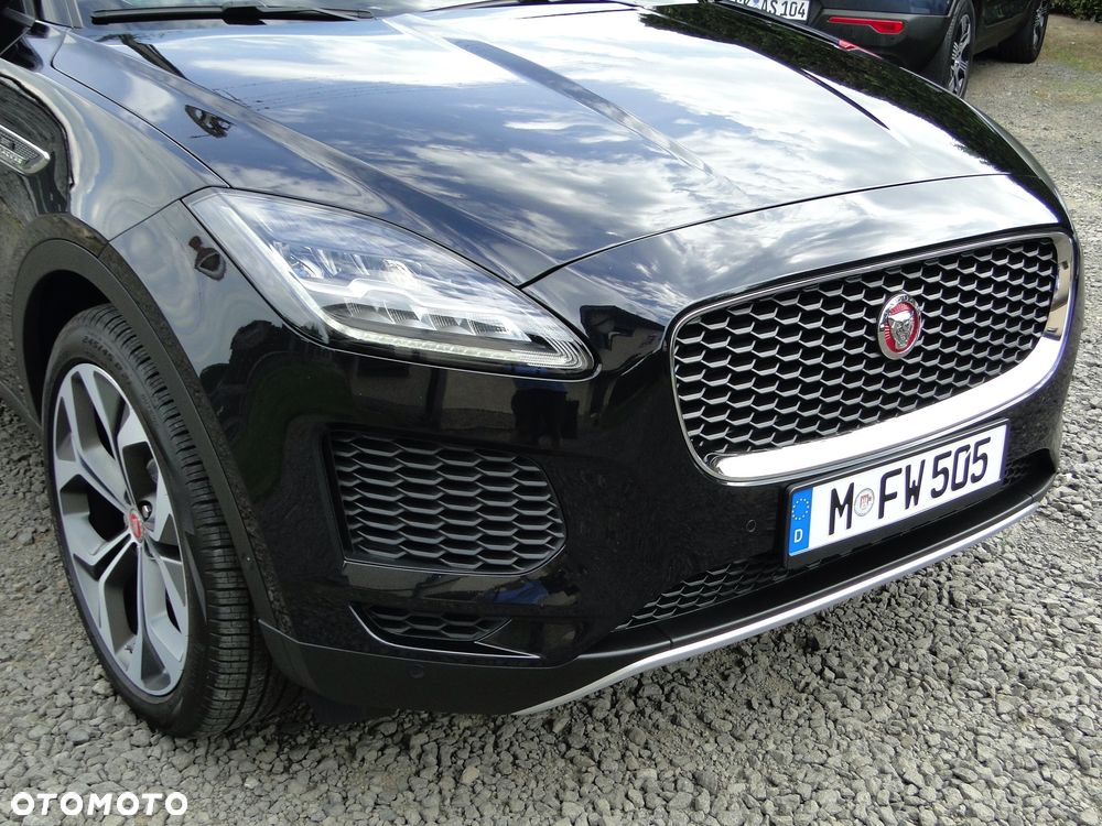 Jaguar E-Pace P250 AWD S - 9