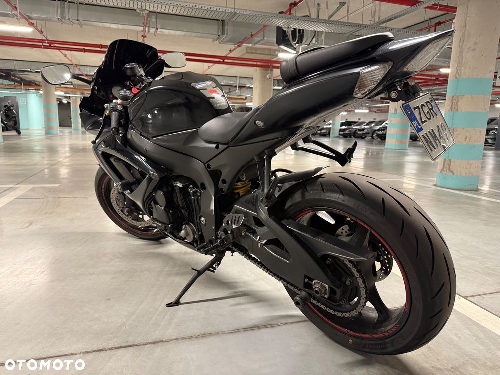 Suzuki GSX-R - 3