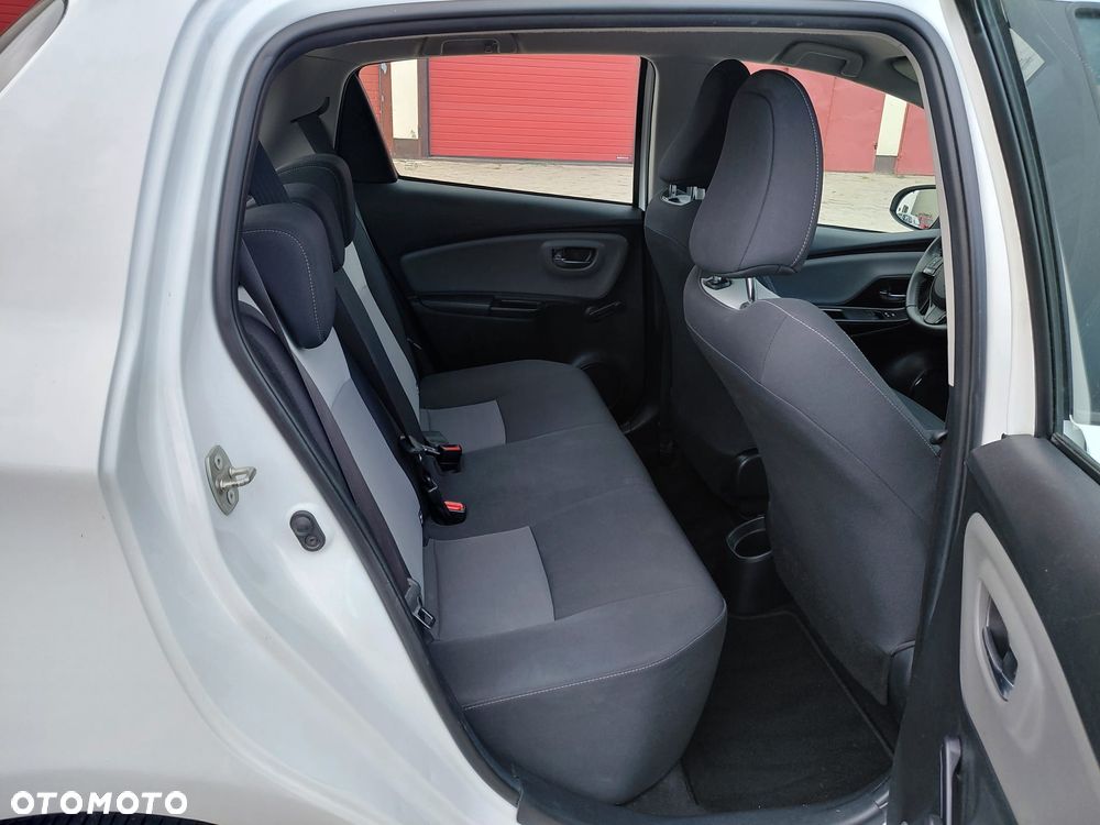 Toyota Yaris 1.0 VVT-i - 13
