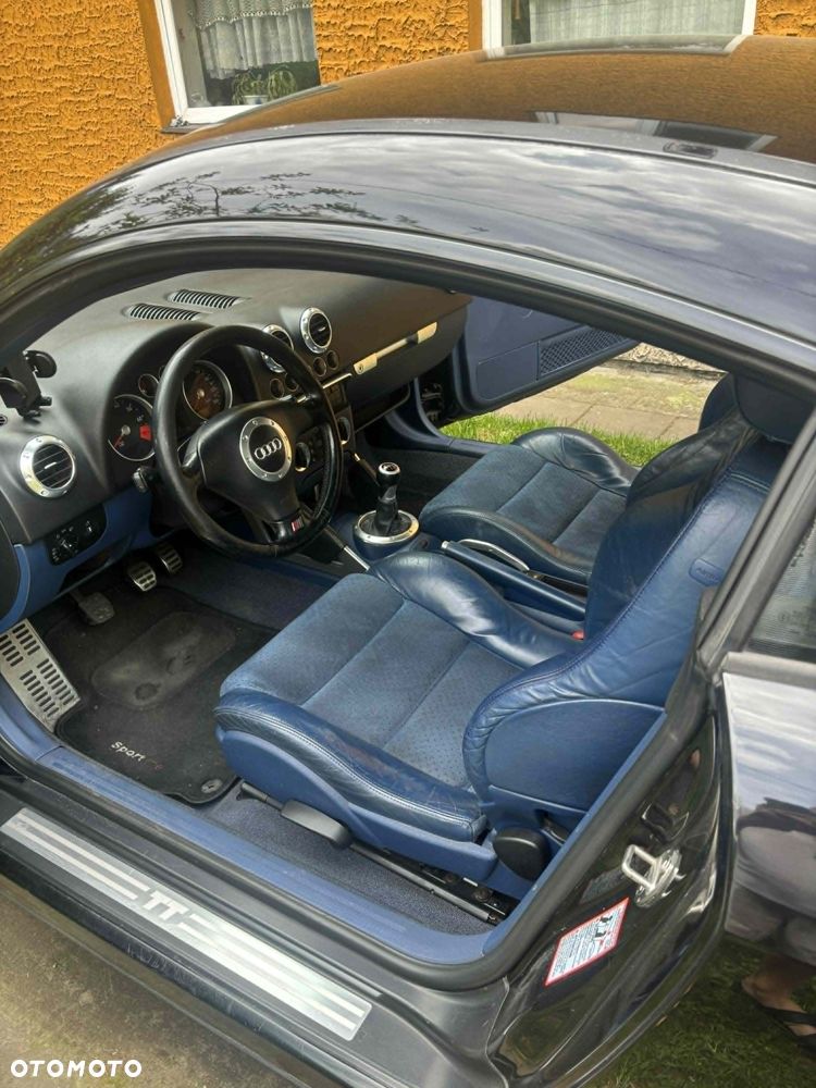 Audi TT Coupé 1.8T - 7