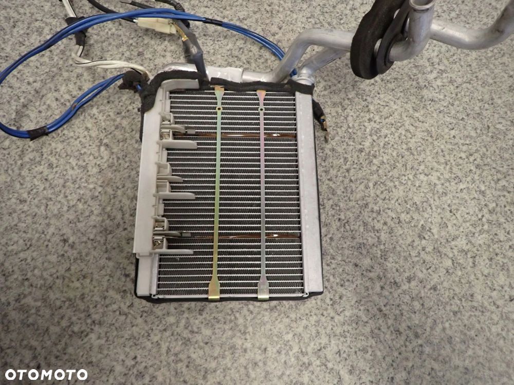 TOYOTA YARIS I DIESEL 99- NAGRZEWNICA ELEKTRYCZNA - 2