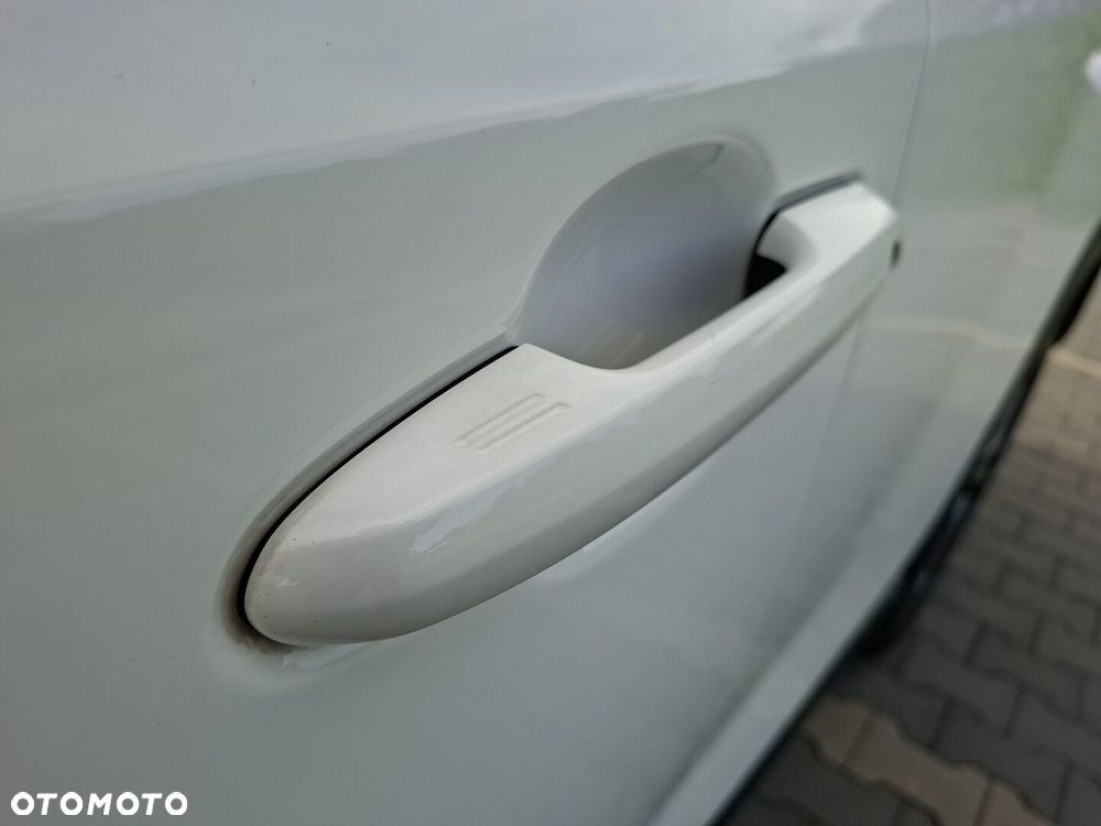 Toyota RAV4 2.5 Hybrid Comfort 4x2 - 12