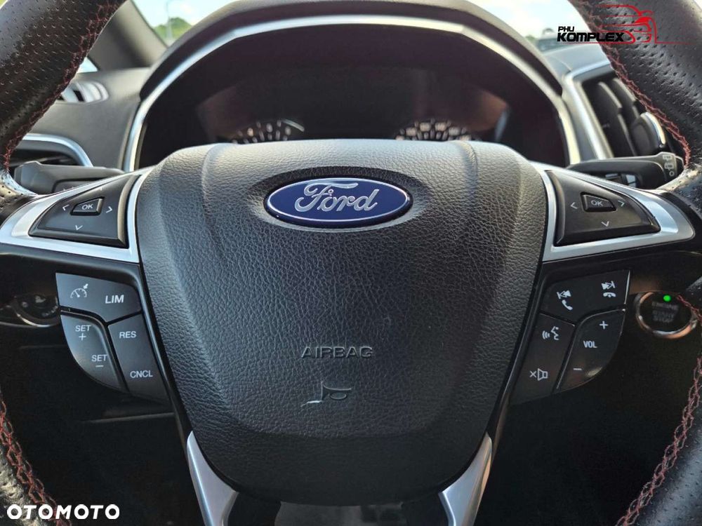 Ford S-Max - 18