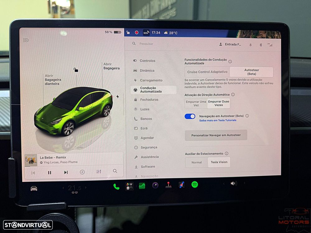 Tesla Model Y Long Range Dual Motor AWD - 37