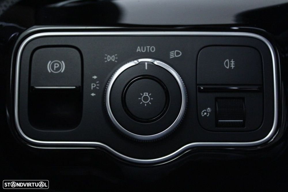 Mercedes-Benz A 180 d - 28